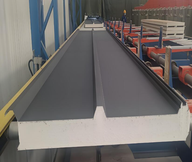 泰州聚氨酯泡沫保温板